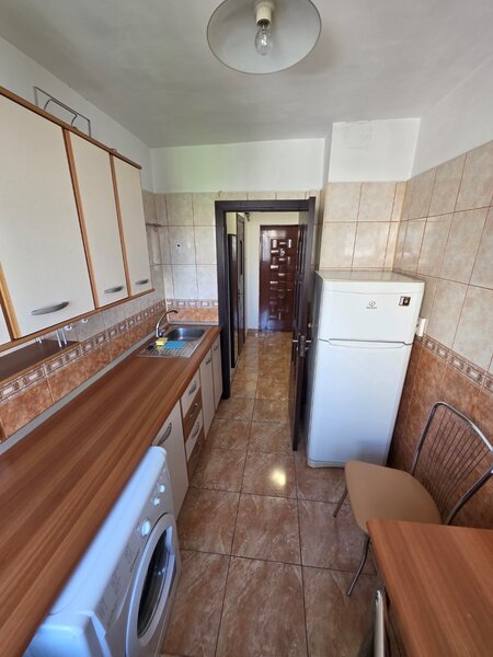 Tineretului, 5 minute metrou, chiar vav parc, vedere spate,